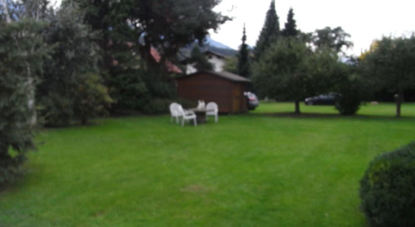 Fruehstueckspension Haus Golker Seeboden Bagian luar foto