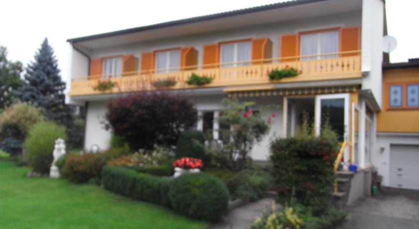 Fruehstueckspension Haus Golker Seeboden Ruang foto