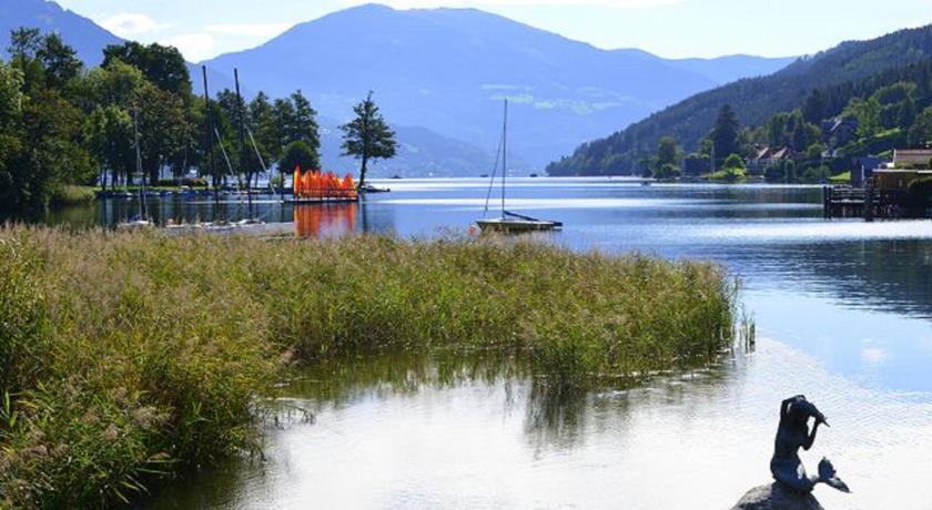 Fruehstueckspension Haus Golker Seeboden Bagian luar foto