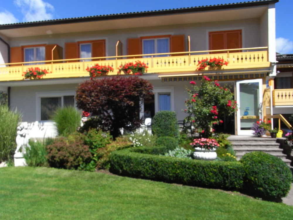 Fruehstueckspension Haus Golker Seeboden Bagian luar foto