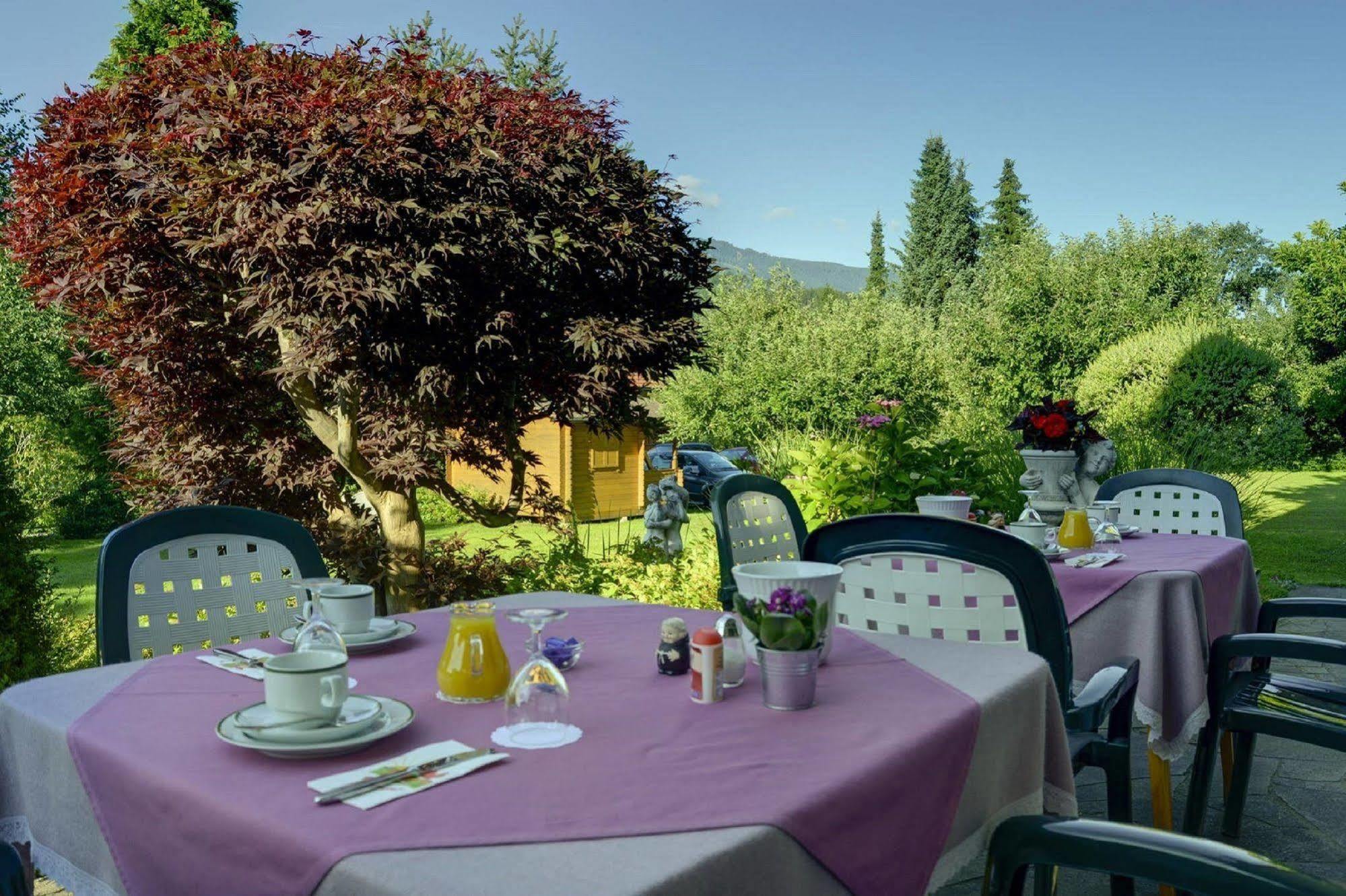 Fruehstueckspension Haus Golker Seeboden Bagian luar foto