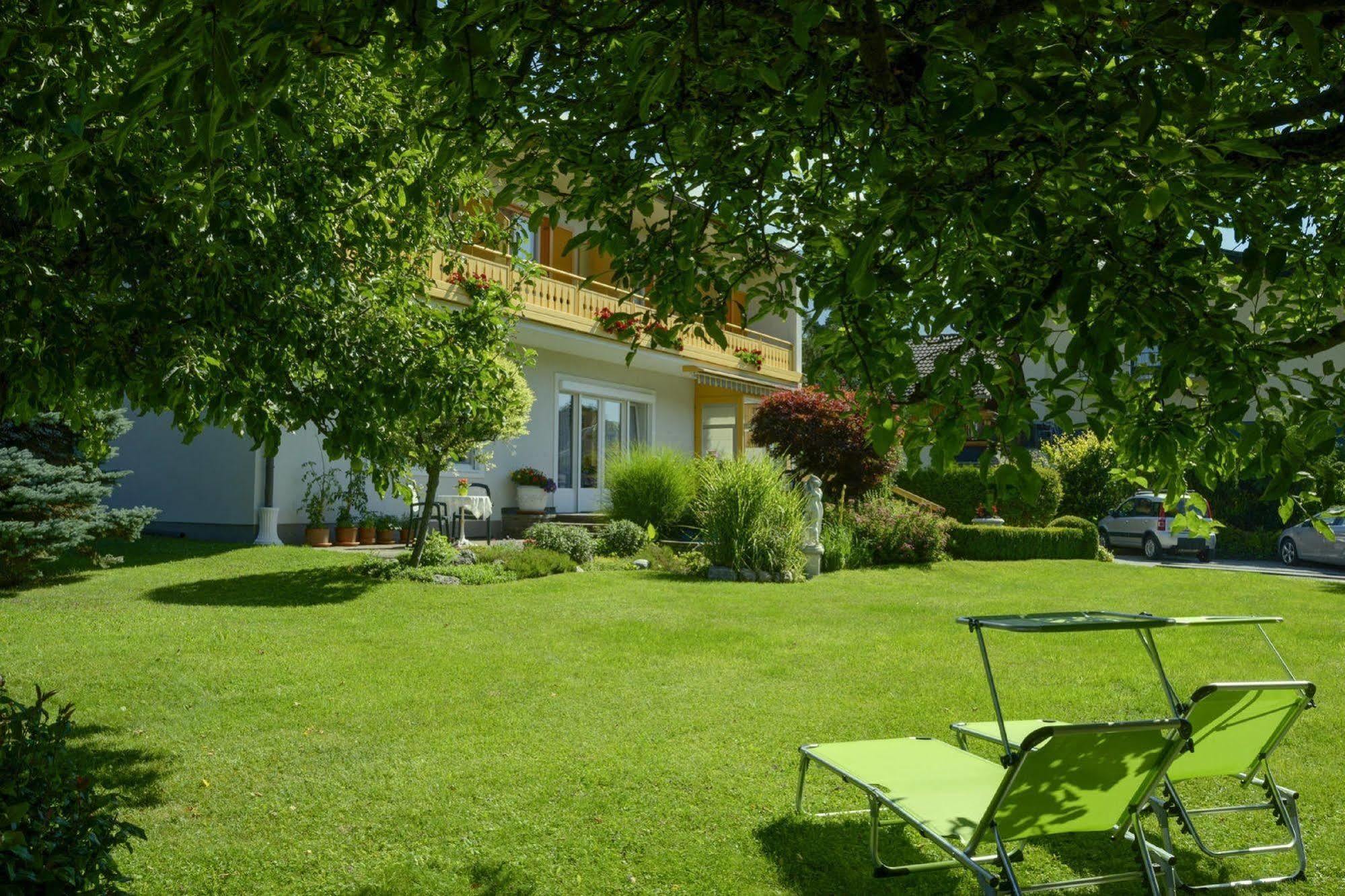 Fruehstueckspension Haus Golker Seeboden Bagian luar foto